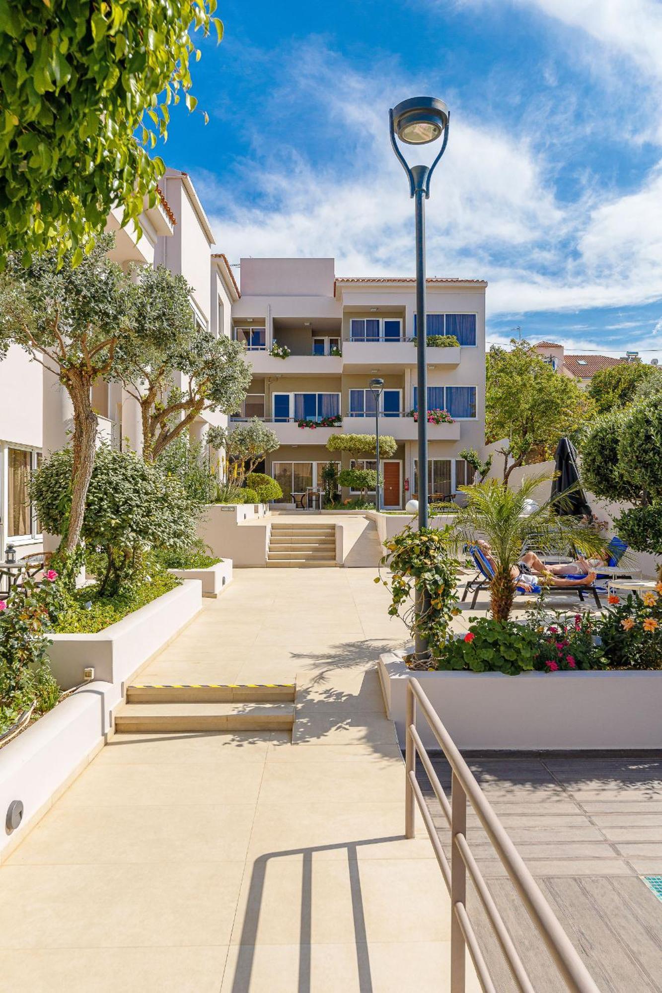 Creta Elena Aparthotel Chania  ภายนอก รูปภาพ